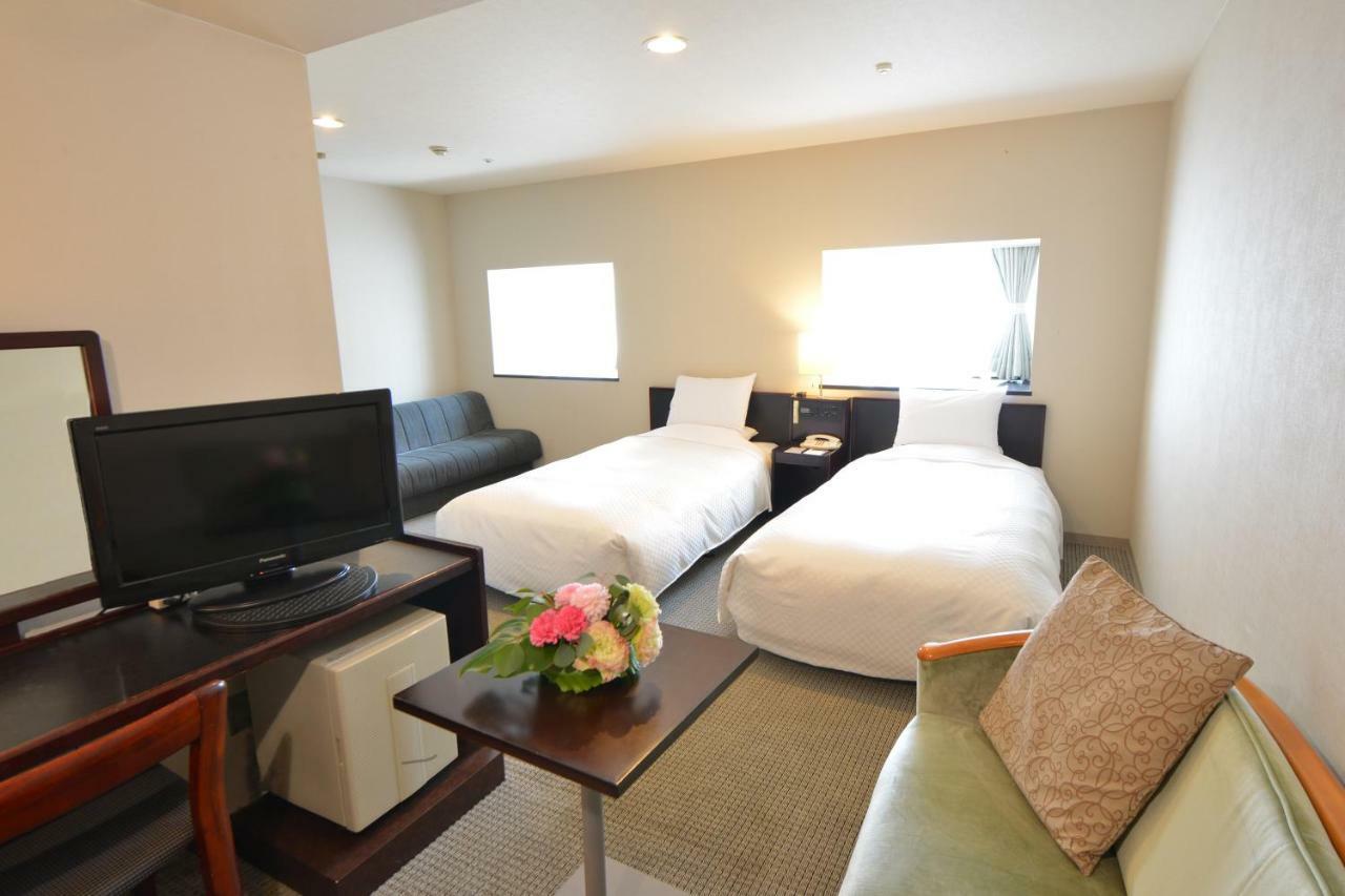 Castle Plaza Hotel Nagoya Exterior photo